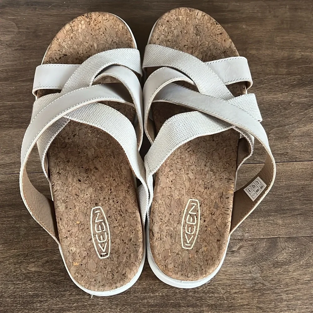KEEN ELLE MIXED SLIDE BIRCH Women’s Size 11 - Picture 5 of 12